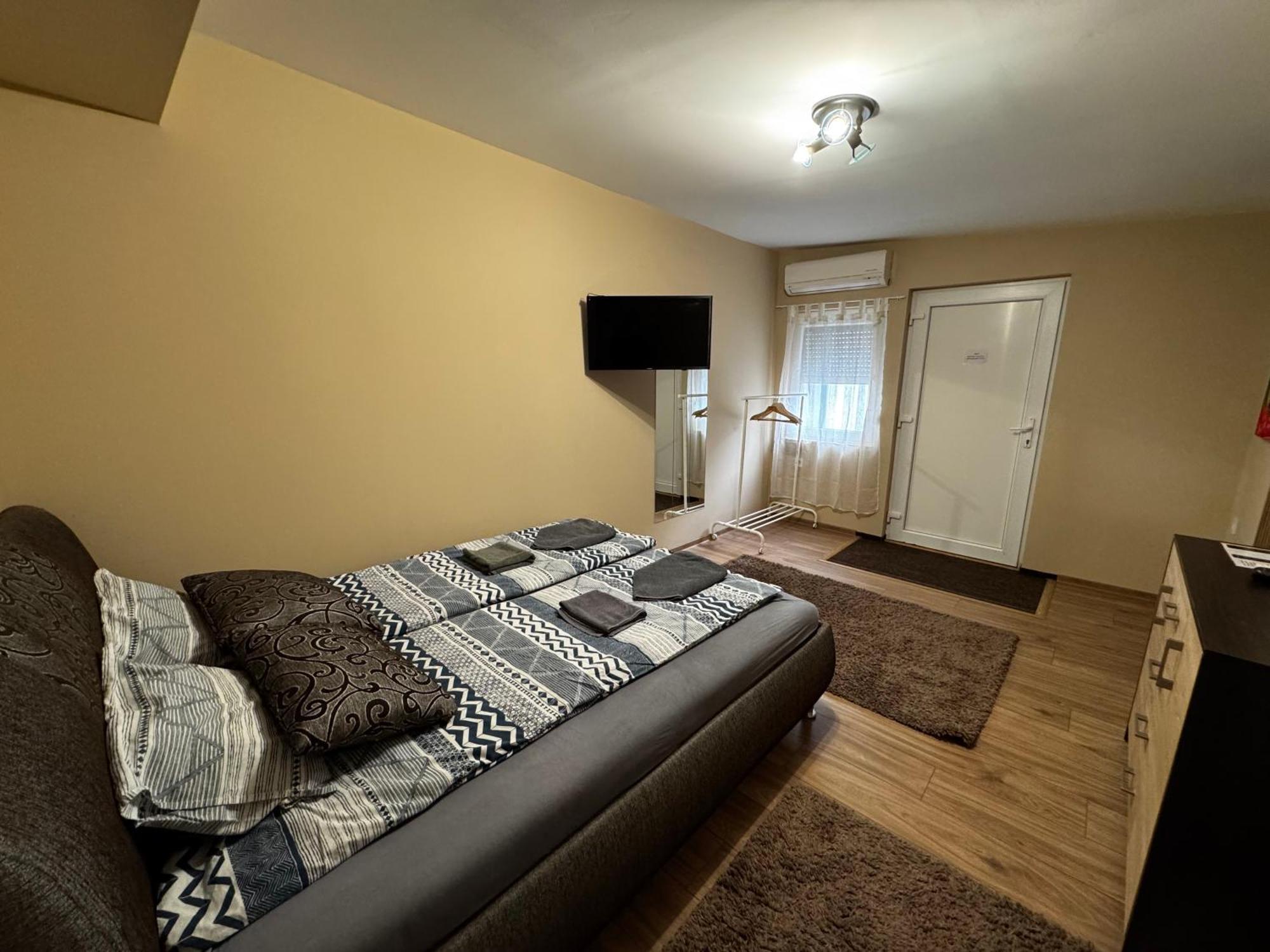 City Apartman Nyiregyhaza Exterior photo